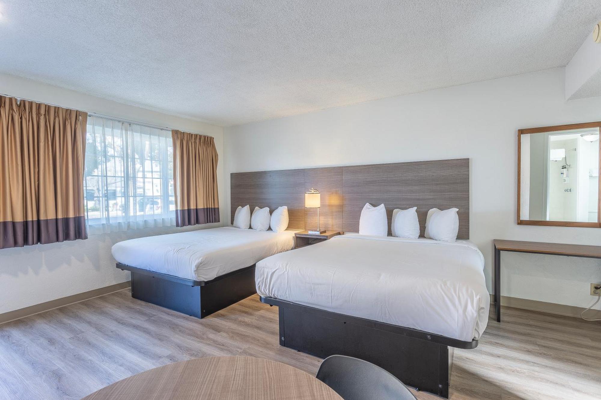 Coastal Breeze Motel
